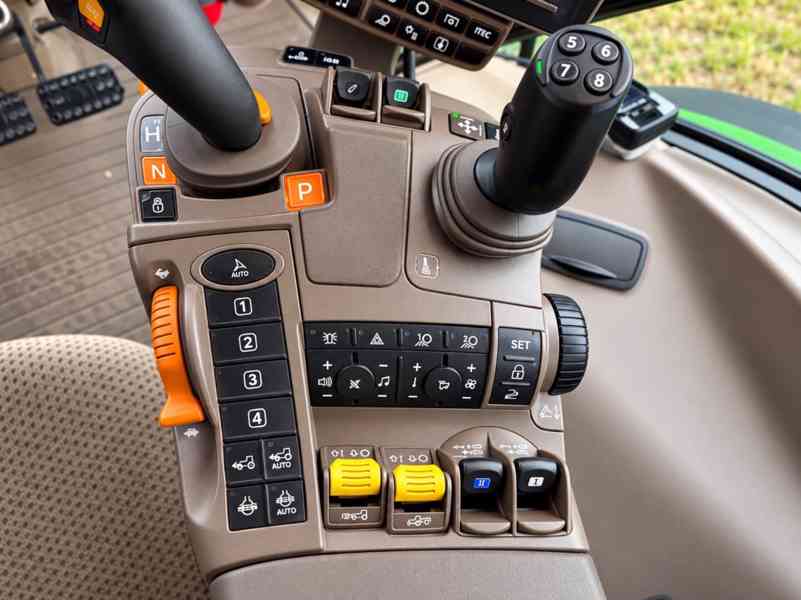 John Deere 6130R (Možnost leasingu) - foto 9