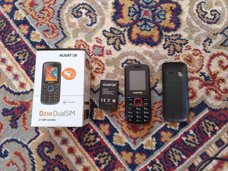Tlačítkový telefon Aligator - foto 4