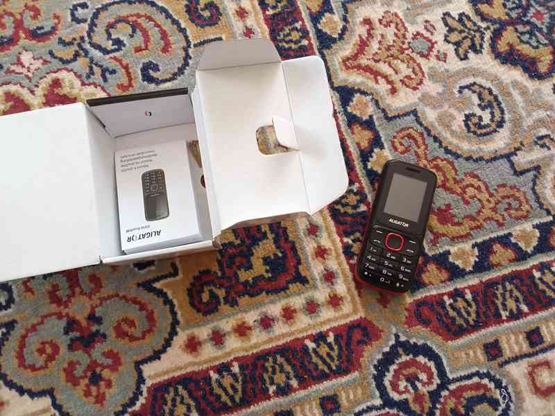 Tlačítkový telefon Aligator - foto 3