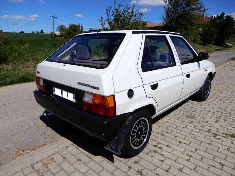 Škoda Favorit 135L, 1990, najeto 26.000km - foto 4