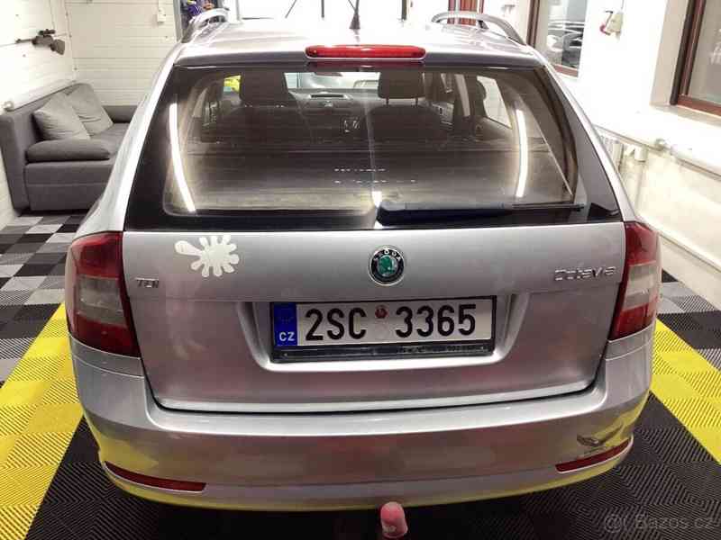 Škoda Octavia 1,6   Combi TDi 77 kw - foto 2