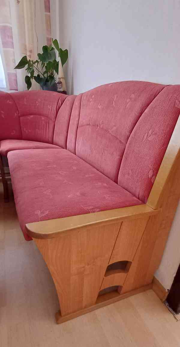 Rohová jídelní sestava (rozkládací stůl,2 židle) - foto 7