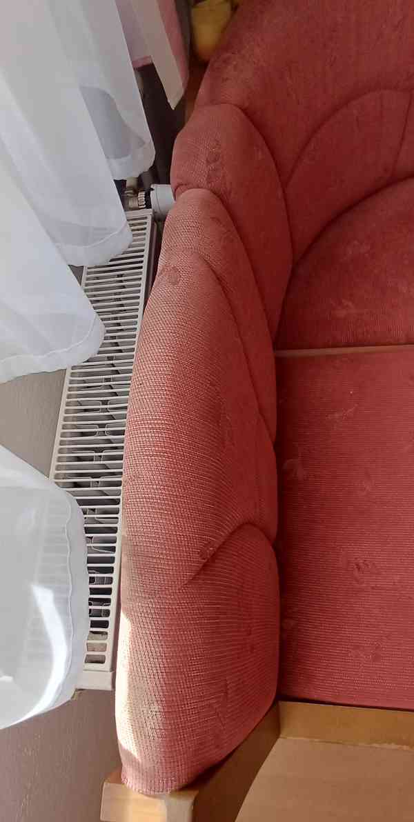 Rohová jídelní sestava (rozkládací stůl,2 židle) - foto 11