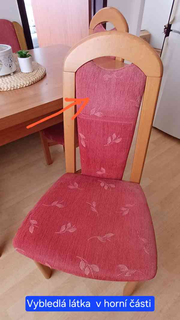 Rohová jídelní sestava (rozkládací stůl,2 židle) - foto 3