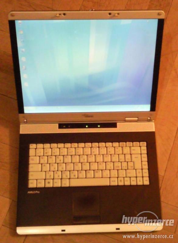 Fujitsu-Siemens Amilo Pro V2030D - foto 2