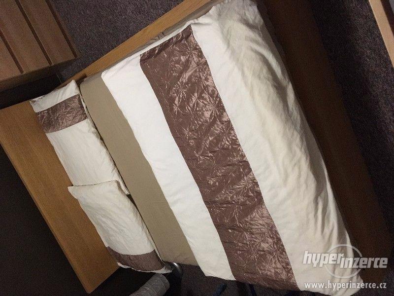 Predám posteľ 140x200 cm, MALM (Ikea) s roštom - foto 1