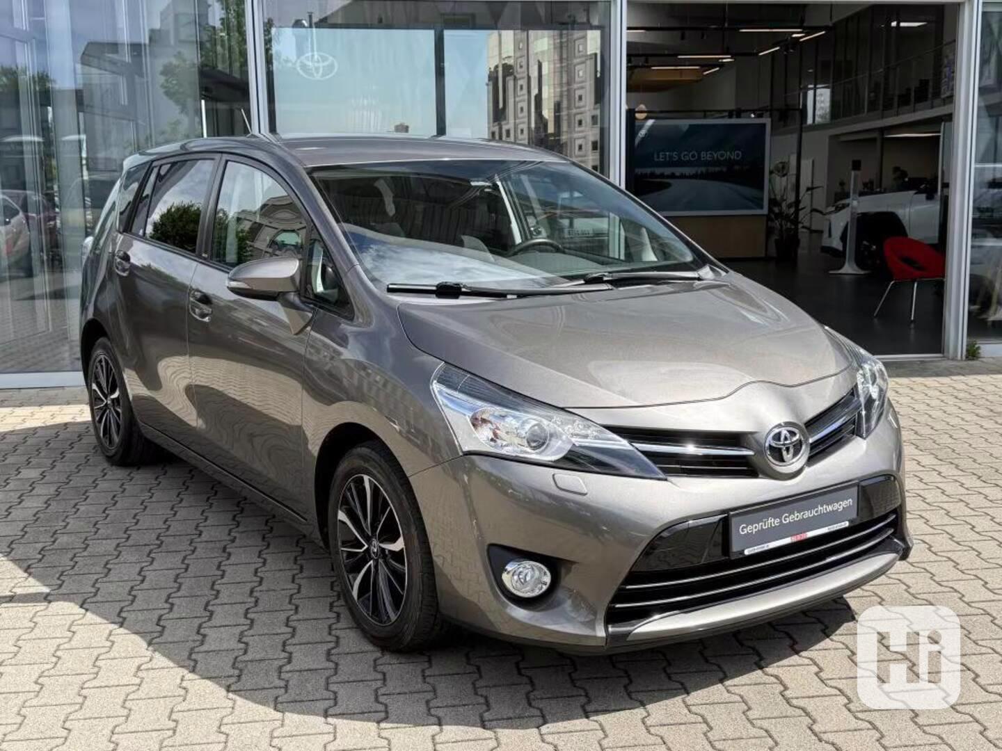 Toyota Verso 1.8i Edition S benzín 108kw - foto 1