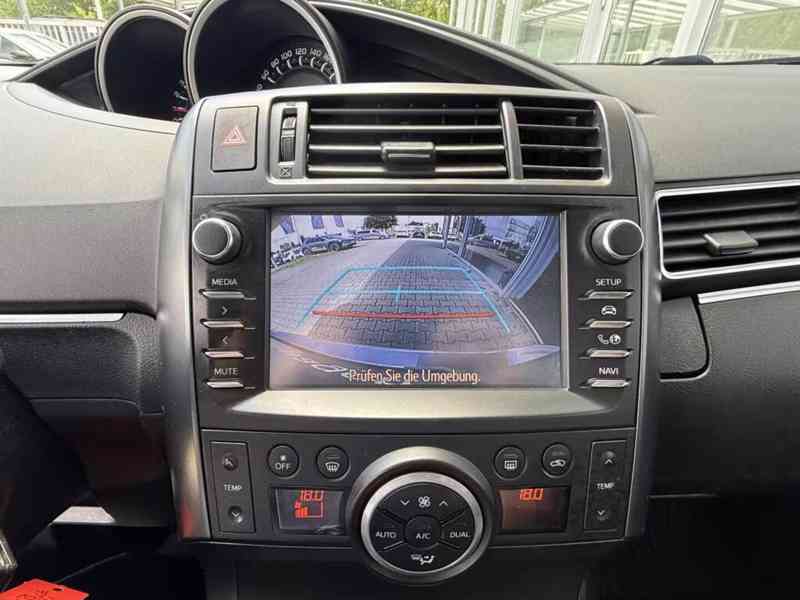 Toyota Verso 1.8i Edition S benzín 108kw - foto 4