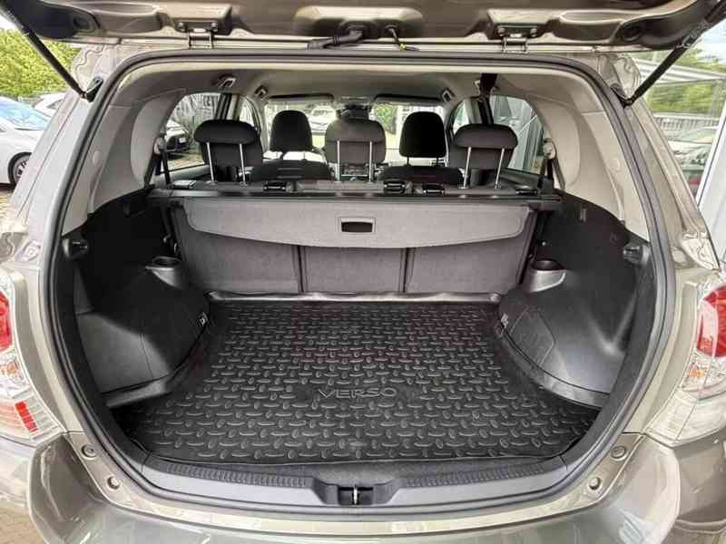 Toyota Verso 1.8i Edition S benzín 108kw - foto 6