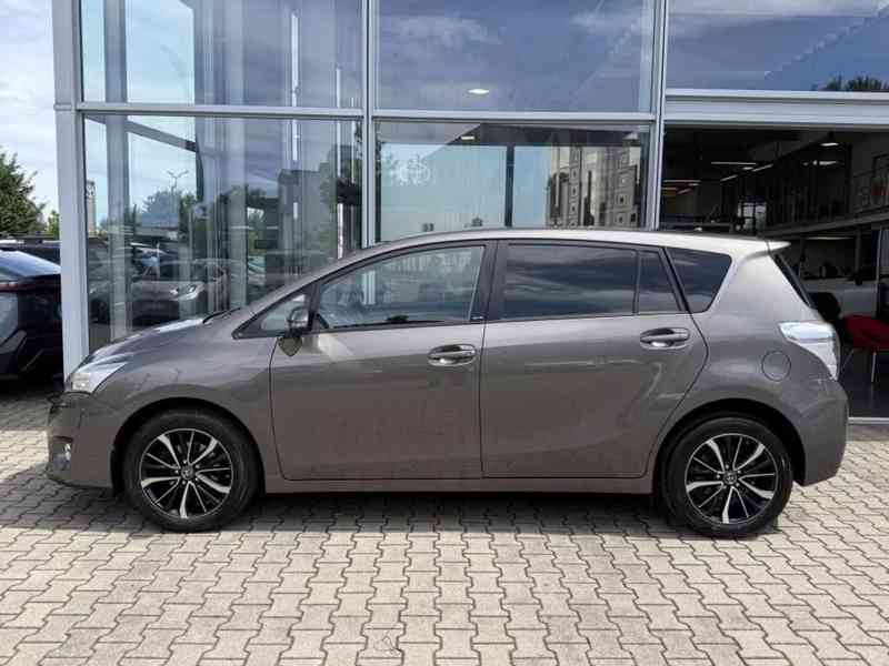 Toyota Verso 1.8i Edition S benzín 108kw - foto 13