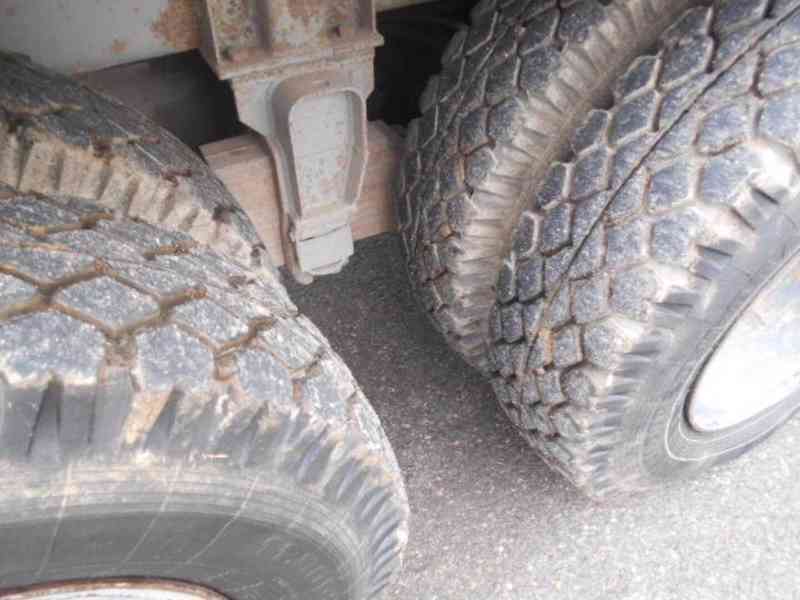 Tatra T815 - foto 11