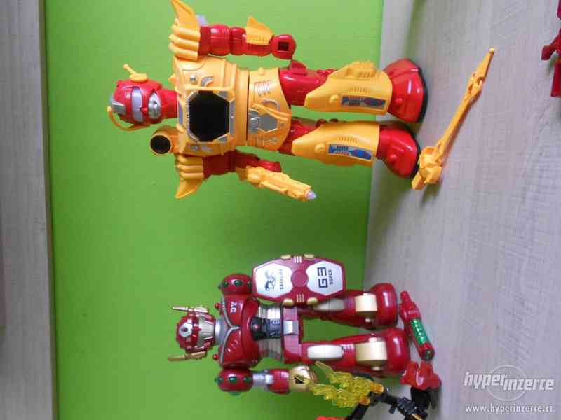 HULK, Iron Man, chodící a zvukoví roboti.. vč. zbarní - foto 5