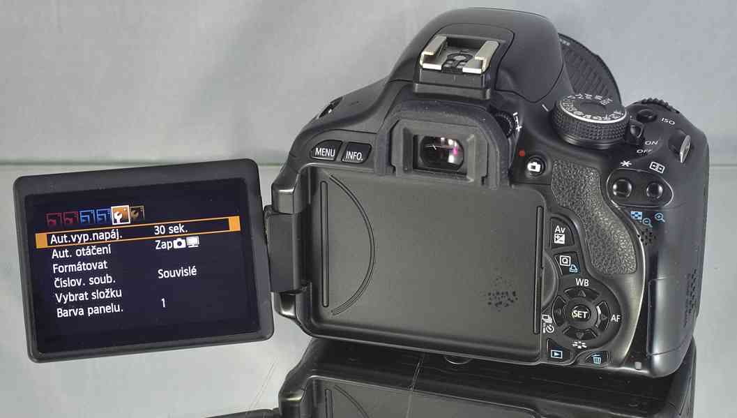 Canon EOS 600D + Objektiv EFS 18-55mm 5600 Exp. - foto 7