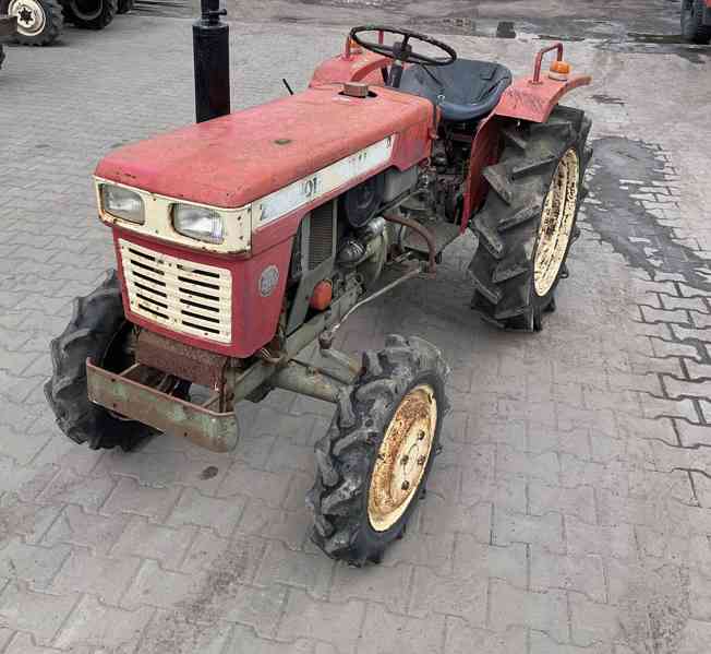 Traktor Yanmar 1500, 15Hp, 4x4 bazar Hyperinzerce.cz
