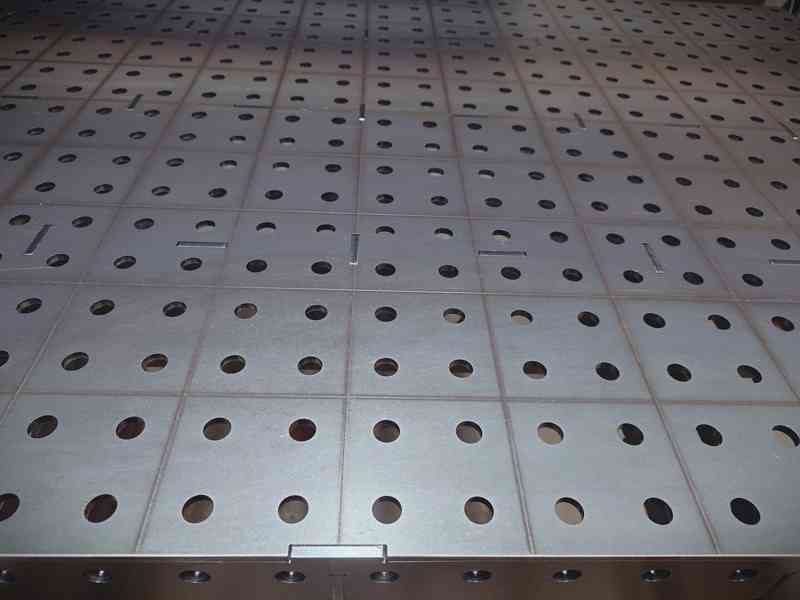 Svářecí svařovací stůl1250x750mm - foto 4