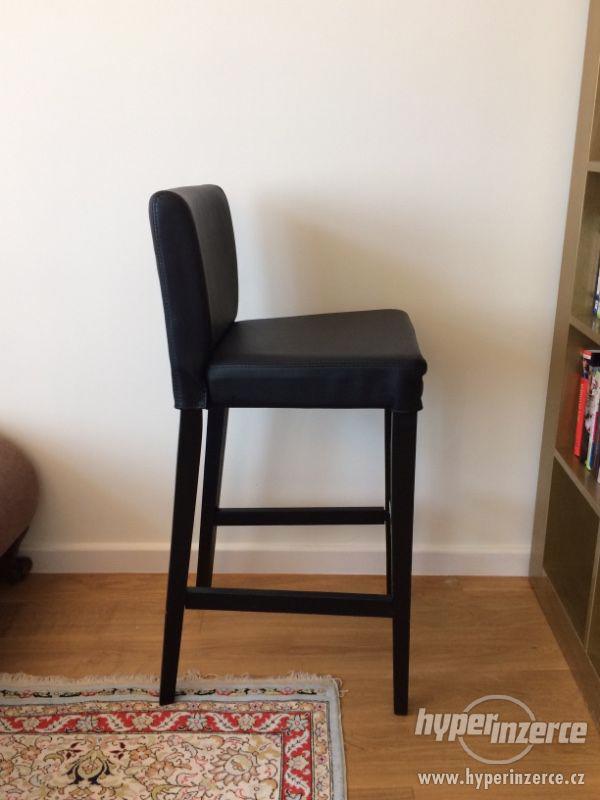 Barová židle, černá kůže, HENRIKSDAL - foto 2