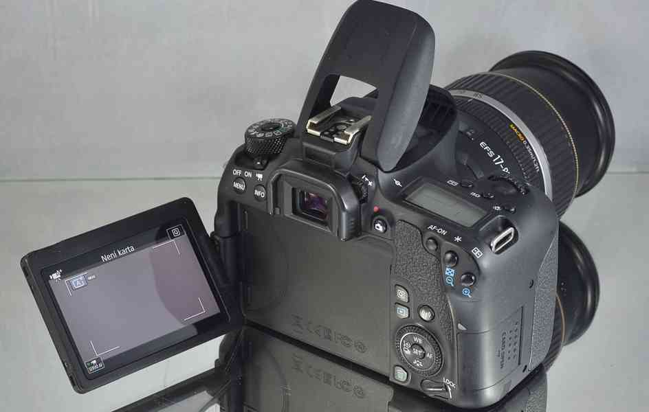 Canon EOS 77D + EF-S 17-85mm IS USM  6000 Exp. - foto 8