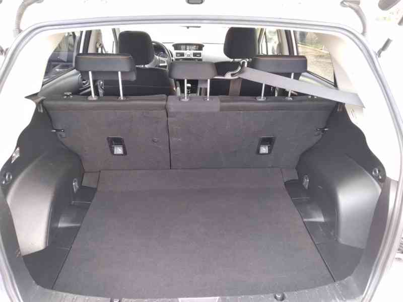 SUBARU XV 2.0 D AWD MANUÁL - foto 28