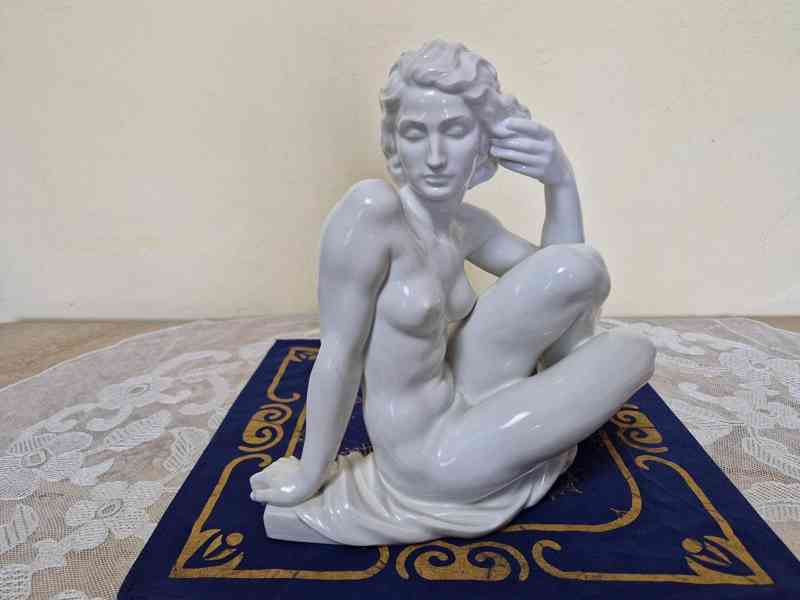Art Deco Sedící Dívka Akt Míšeň Meissen Robert Ulmann - foto 2