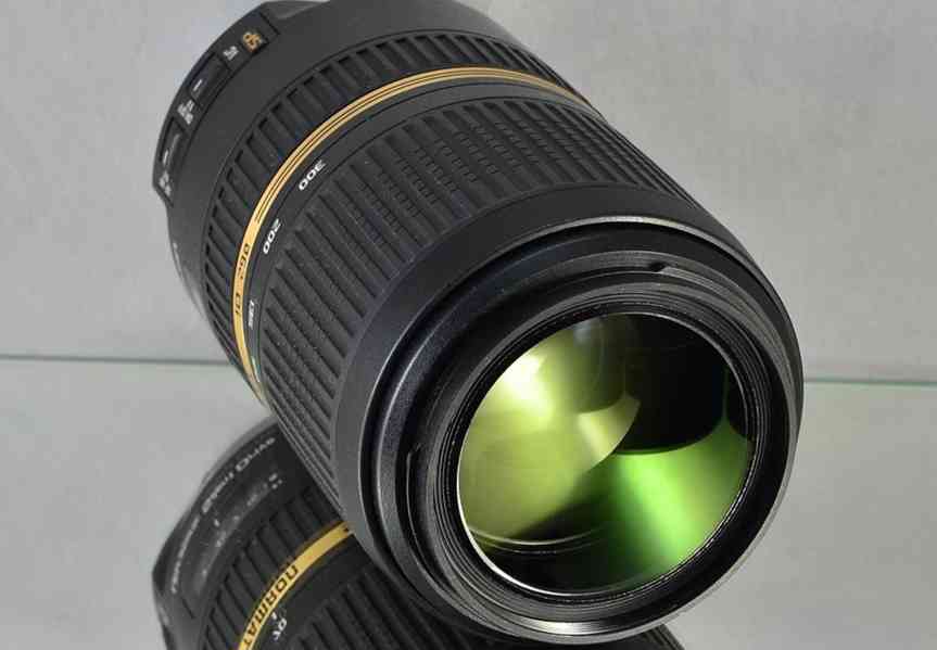 pro Nikon - Tamron SP 70-300mm 1:4-5.6 USD IF VC - foto 4