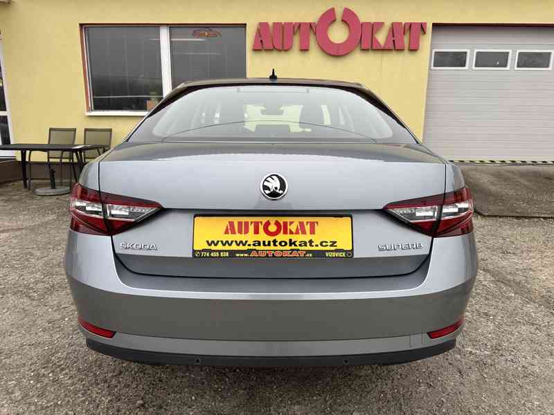 Škoda Superb 2.0 TDI 140kW/L&K/ČR/DPH/1Maj - foto 4