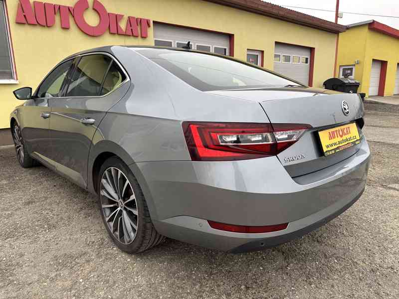Škoda Superb 2.0 TDI 140kW/L&K/ČR/DPH/1Maj - foto 5