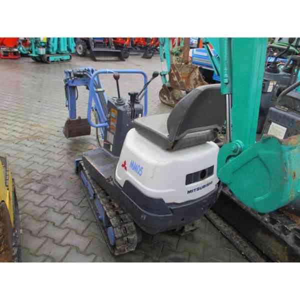 Minibagr Mitsubishi MM05 500kg - foto 1