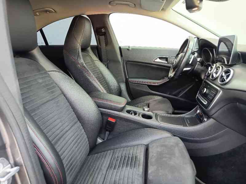 MERCEDES Benz CLA 220CDI 4Matic SPORT 1 majitel ČR - foto 18