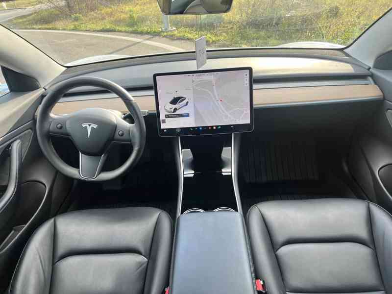 Tesla model 3 Standard Range Plus - foto 3