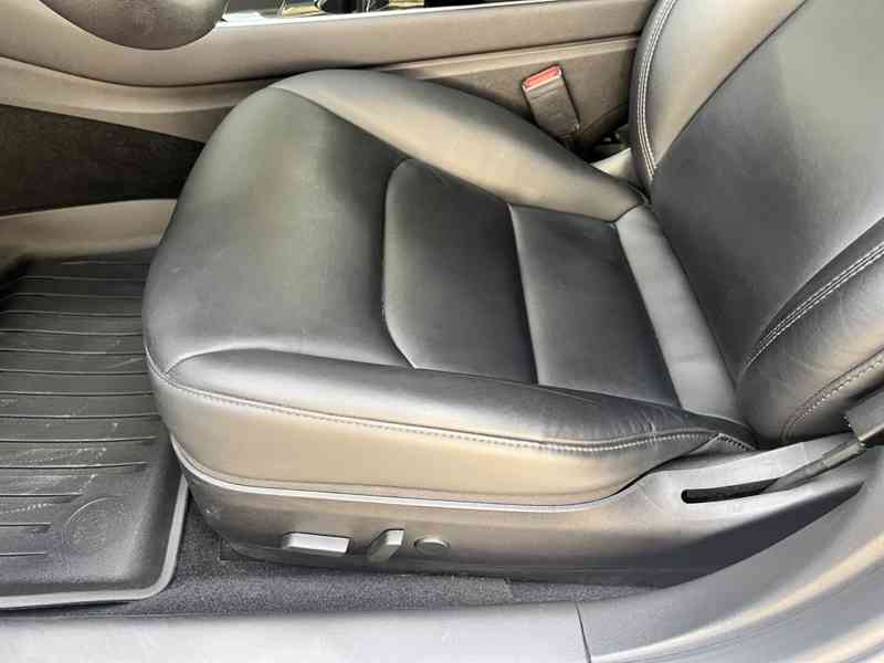 Tesla model 3 Standard Range Plus - foto 7