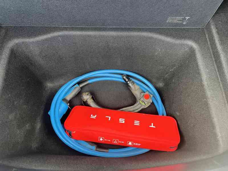 Tesla model 3 Standard Range Plus - foto 5