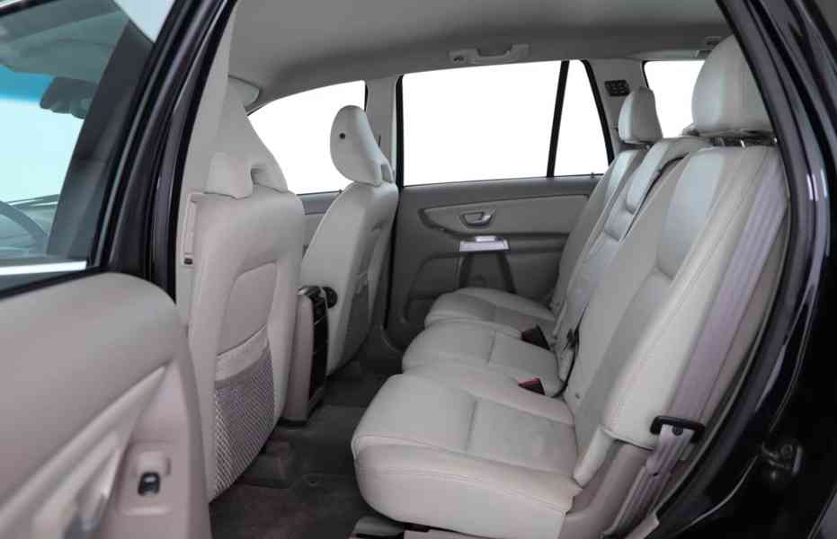 Volvo XC90 2.5T AWD Momentum benzín 154kw - foto 13