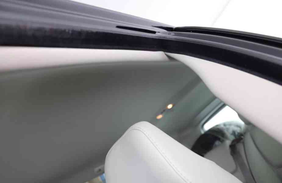 Volvo XC90 2.5T AWD Momentum benzín 154kw - foto 15