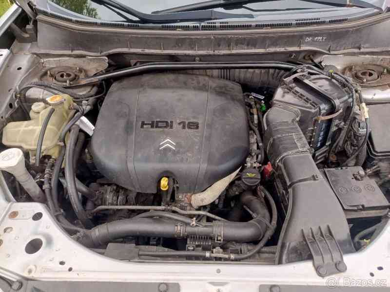 Citroën C-Crosser 2,2 - foto 7