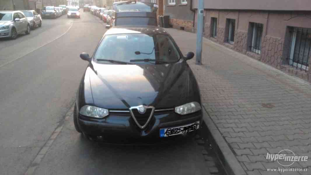 Alfa Romeo 156 JTD - foto 2