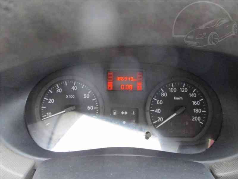 Dacia Sandero 1,4 MPi - foto 6