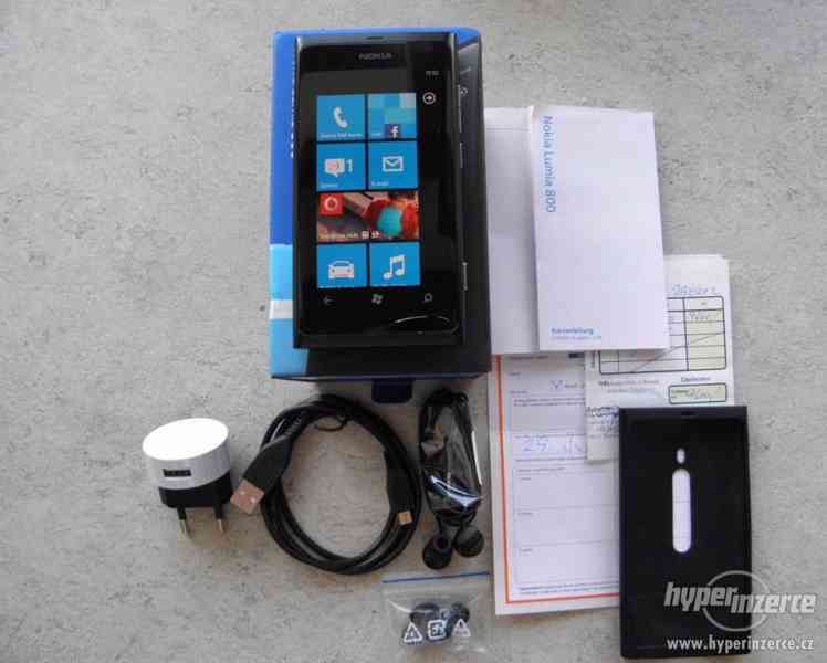 NOKIA Lumia 800,komplet,CZ ZÁRUKA,16GB - foto 1