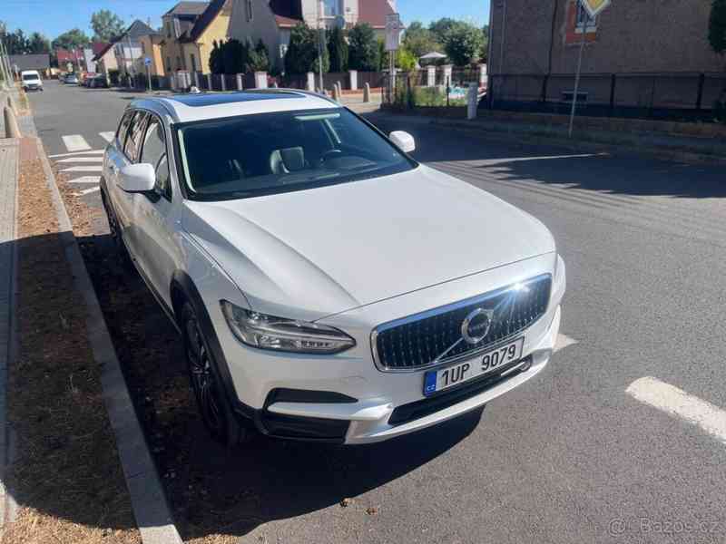 Volvo V90 2,0   Crosscountry, TDI D5 AWD - foto 1
