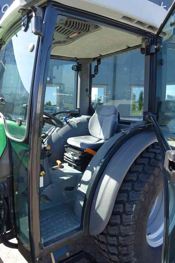 Traktor Deutz Agrokid 230 4wd - foto 3