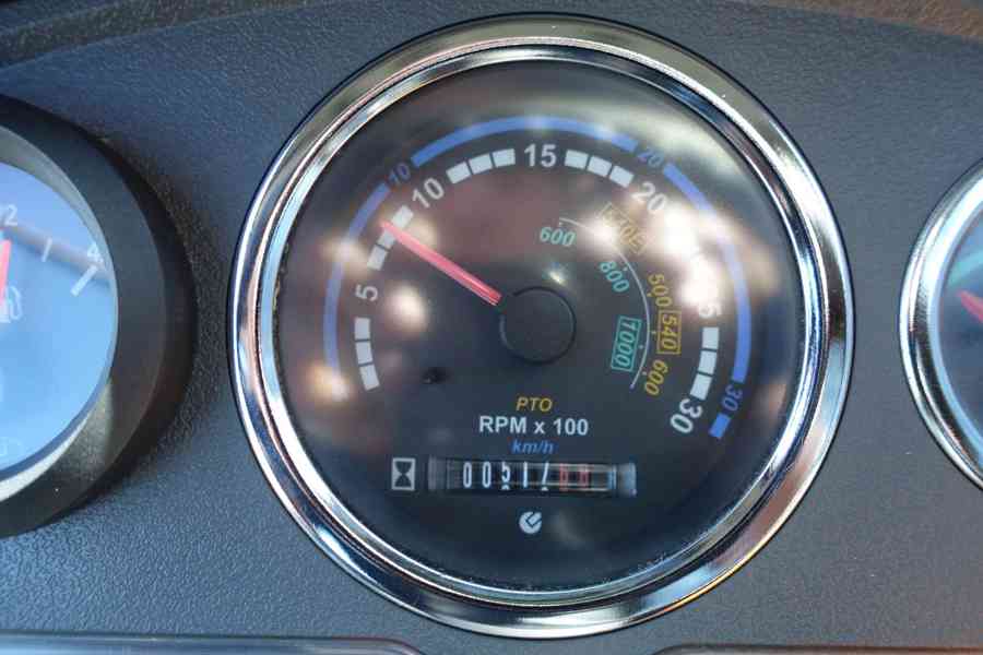 Traktor Deutz Agrokid 230 4wd - foto 4