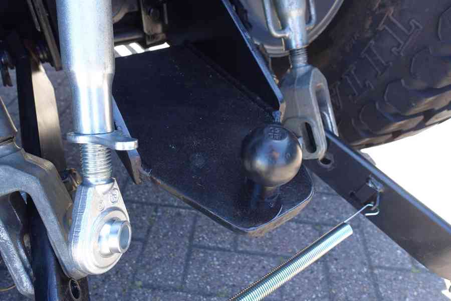 Traktor Deutz Agrokid 230 4wd - foto 16