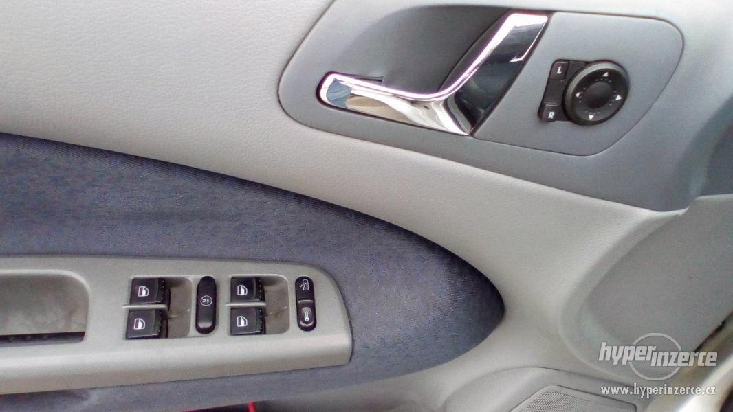 ŠKODA OCTAVIA GLX - foto 9