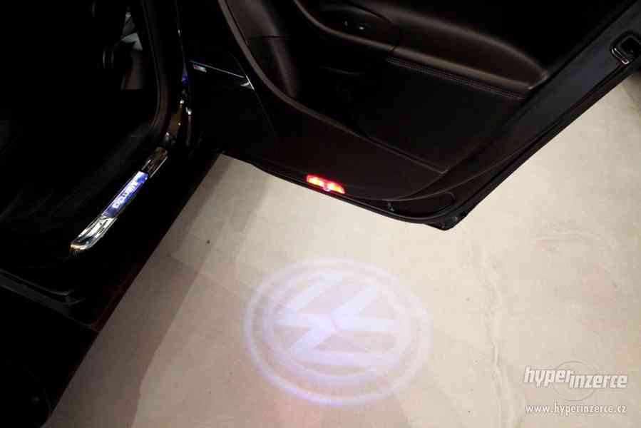 VW Passat B6 2.0 TDI DSG 125kW Exclusive Navi - foto 34