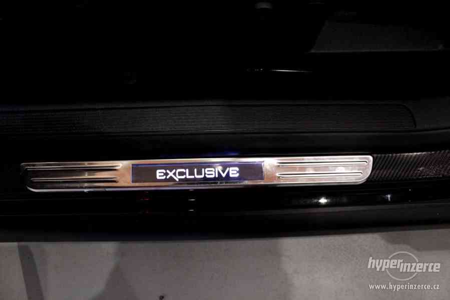 VW Passat B6 2.0 TDI DSG 125kW Exclusive Navi - foto 46