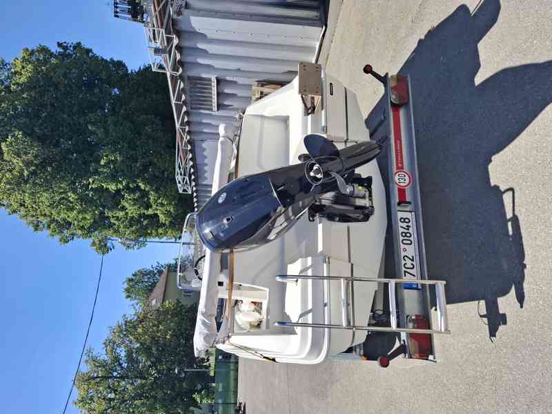 Motorový člun AM 560 - foto 9