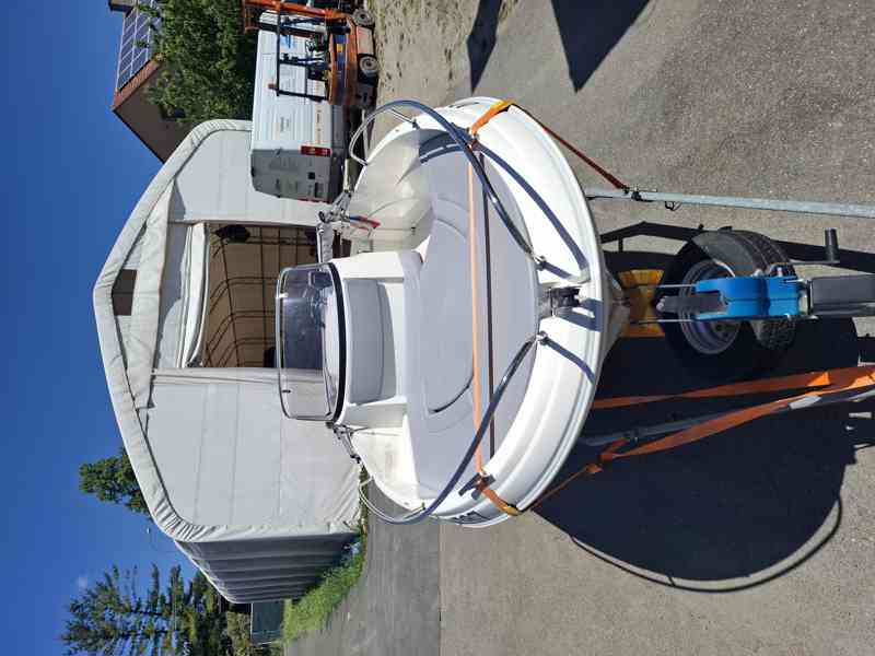 Motorový člun AM 560 - foto 3
