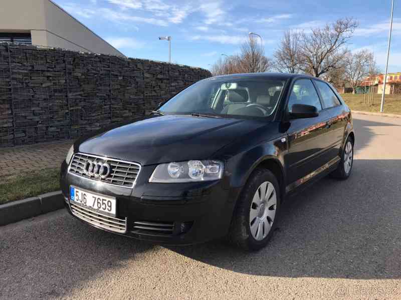 Audi A3, 8P, 1.6/75Kw - foto 1