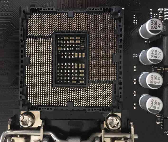 Prodam procesor G5420 s deskou Asus H310m-R a 4gb ram - foto 3