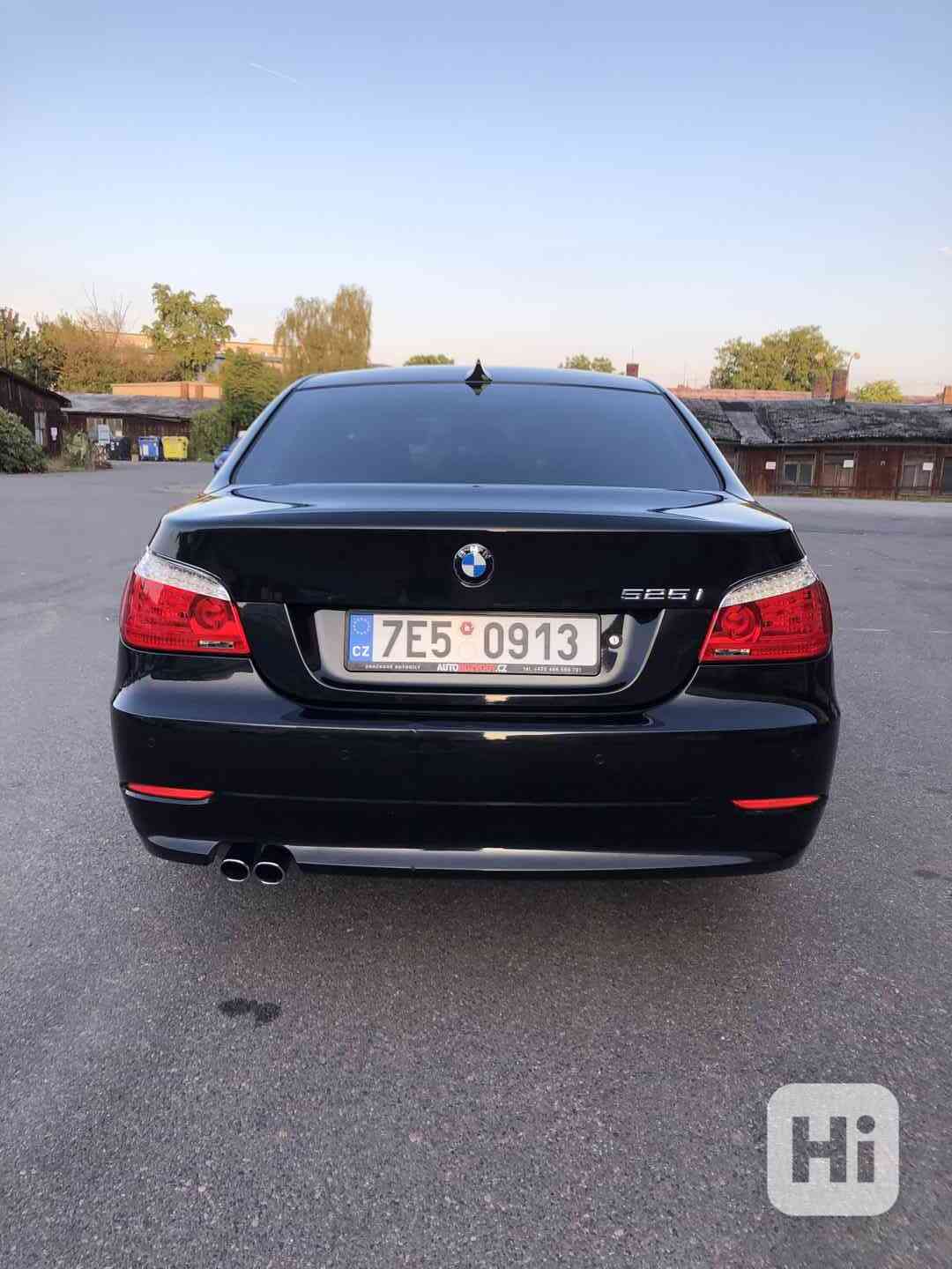Automobil BMW  F 60 525 - foto 1