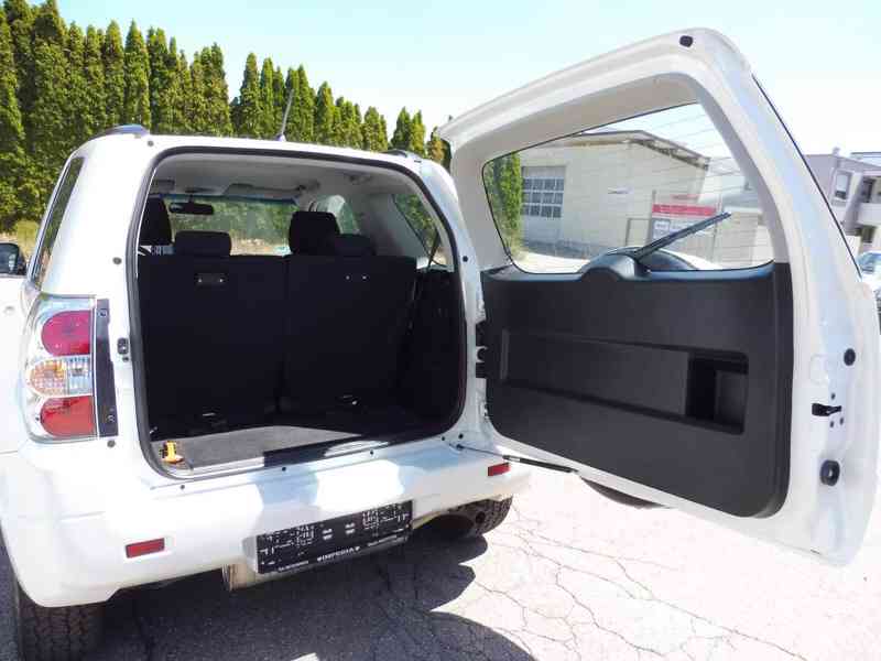 Suzuki Grand Vitara 4x4 2.4 í Comfort benzín 122kw - foto 12
